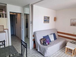 Studio cabine cosy avec piscine, proche Aqualand et plage, parking disponible, terrasse privative - FR-1-607-159 - 1