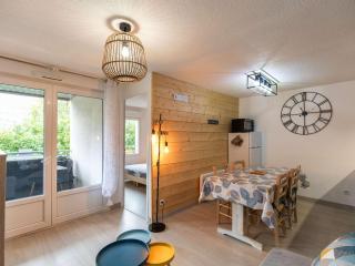 Appartement T2 cabine, terrasse, piscine, parking, proche commodités et ski, Luz-Saint-Sauveur - FR-1-402-131 - Luz-Saint-Sauveur - 8