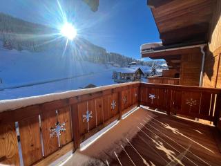 Appartement neuf sur les pistes avec parking et wifi - FR-1-505-190 - Notre-Dame-de-Bellecombe - 2