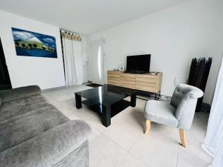 Maison familiale au cœur d'Hasparren, 2 chambres, 2 salles d'eau, jardin clôturé, animaux acceptés - FR-1-495-131 - Hasparren - 7