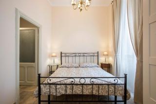 B&B La Sosta - Vista Esclusiva Chiesa di Santa Rosa - 2