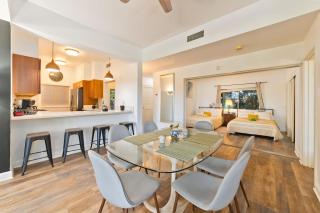 Hilton Pool Pass Included - Luxe Villa - 2