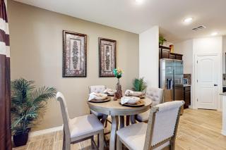 4BR with Private Yard, outdoor Games, Grill, and W and D - 3