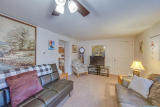 Tranquil Mt Pleasant Mills Retreat on 60-Acre Farm - 8