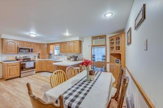 Hunters Dutch Country Paradise on 60-Acre Farm! - Dalmatia - 0