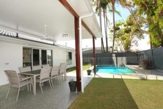 95 Palm Drive Mooloolaba - 2