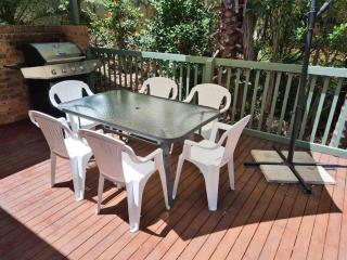 Excellent home to enjoy with family and friends. - 4