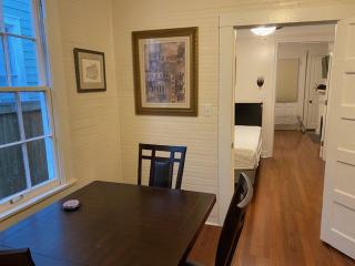 Big Easy Cottage - New Orleans - 4