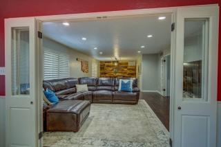 Entire Cozy Getaway with Pool - Norman - 5