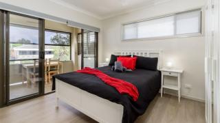 Water Views From Your Window - Bellara - 2