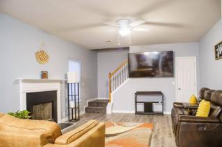 Deck, BBQ Grill, Backyard Fire Pit, Pool, Jacuzzi Tub, 65 inch TV - 2