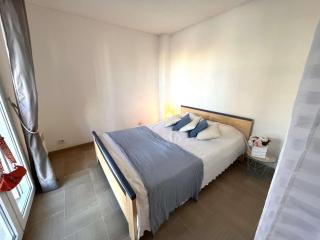 Studio Cabine à Port Fréjus, Plage et Commerces à Pied, Connexion Internet, Ménage Inclus - FR-1-226A-168 - Fréjus - 1