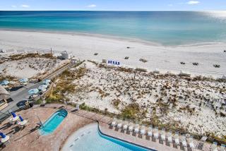 Pelican Beach Resort by Colasan - Destin - 4