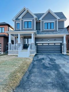 Niagara Falls House - 0