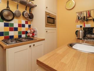 Town Cottage - 2