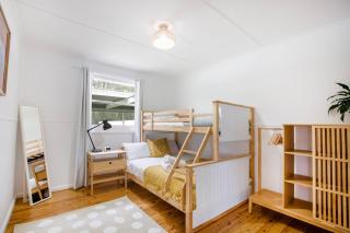Jack's Culburra - Absolute Waterfront with Fireplace - Culburra Beach - 4
