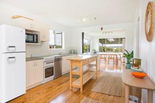 Jack's Culburra - Absolute Waterfront with Fireplace - Culburra Beach - 5
