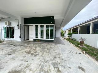 Habitat Homestay Large Semi-D House For 11-13Pax - Ipoh - 8