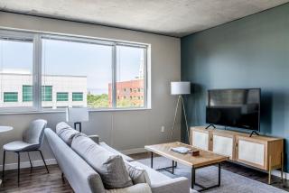 Belltown jr 1br w gym ounge nr Space Needle SEA-593 - 9