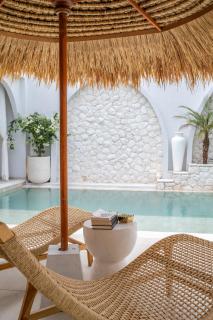CODYARD SUITES - Munggu - 1