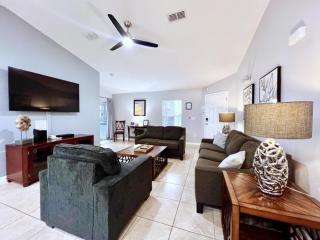 Terrific Value 4Bd Pool Gm Spa Hm Sandy Ridge-640B home - Davenport - 7