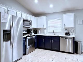 Terrific Value 4Bd Pool Gm Spa Hm Sandy Ridge-640B home - Davenport - 6