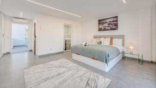 Luxury Penthouse Mountain Sea Views Puerto Banus - Marbella - 6