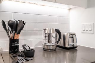Sharon Green apartments by FantasticStay - Menlo Park - 8