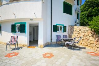 100 Meter zur kristallklaren Adria - Baška (Bescanuova) - 8