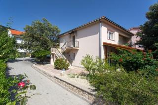 Nur 200 Meter bis zum Strand - Baška - 8