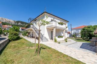 Nur 300 Meter zum Feinkieselstrand - Baška - 8
