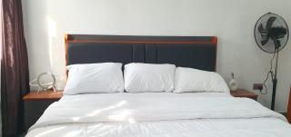 Savanna-Rose Suites 1-Bedroom Apartment - 6