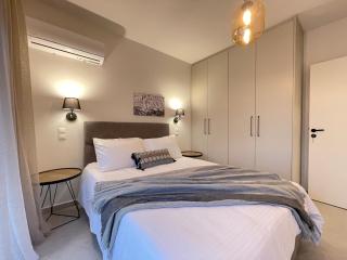 Gleaming apartments near Athens Metro Mall - Athens - 4