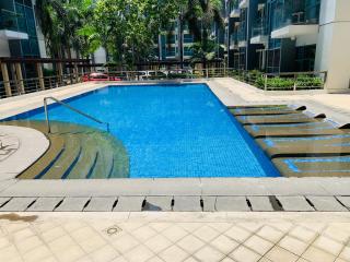 One Palm Tree Villas Condominium - Studio Room with Balcony - Across Terminal 3 - Manila - 4