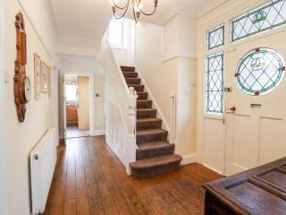 Meadway House - 9