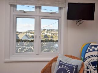 2 Bed in Polruan PC041 - 2