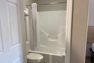 Days Inn by Wyndham Temple - Temple - 2