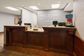 Hampton Inn & Suites Scottsburg - Scottsburg - 6
