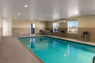 Wingate by Wyndham Cedar City - 3