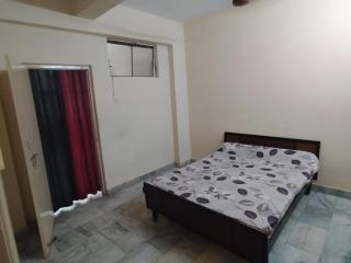 Spacious Flat - Centrally Located - Hyderabad - 9