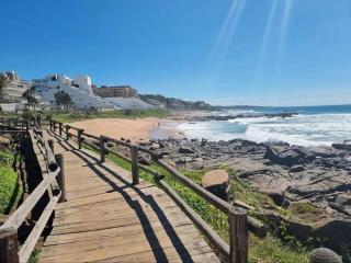 Spacious Seaview Apartment, 62 Perissa - Ballito - 1