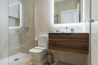 Modern and Bright- 2 Bd 2 Bth - Center - Madrid - 4