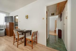 10th Floor Apartment with a Nice City View in Wrocław by Noclegi Renters - Breslavia - 4