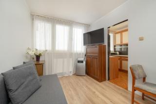 10th Floor Apartment with a Nice City View in Wrocław by Noclegi Renters - Breslavia - 3