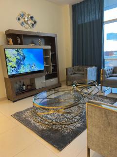 Spacious Flat in Dubai Downtown - 5