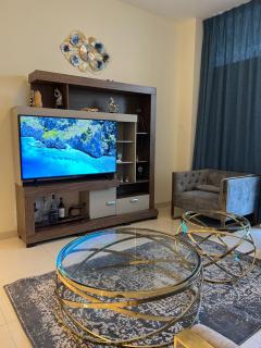 Spacious Flat in Dubai Downtown - 1