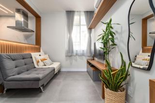 Arpoador Design - Quadra da Praia e WIFI 500Mb - 2