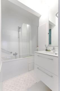 Matignon Saint-Honoré : Magnifique Appartement 1BR - París - 5