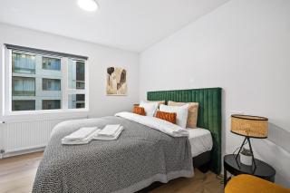 Unwind in Luxury Steps From Smáralind Mall - Reykjavík - 8