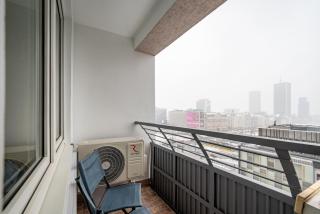 9th Floor City View Apartment - Varsavia - 6